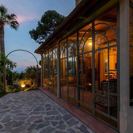 Villa Rappis インペリア エクステリア 写真