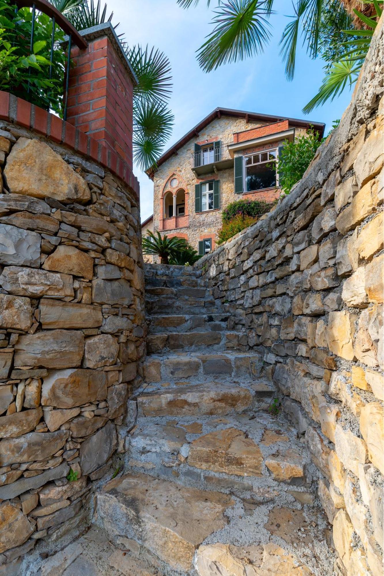 Villa Rappis インペリア エクステリア 写真
