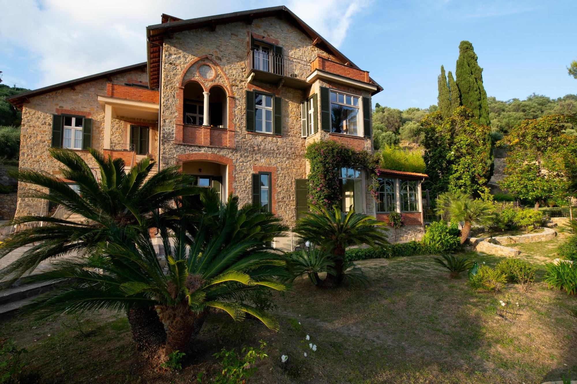 Villa Rappis インペリア エクステリア 写真